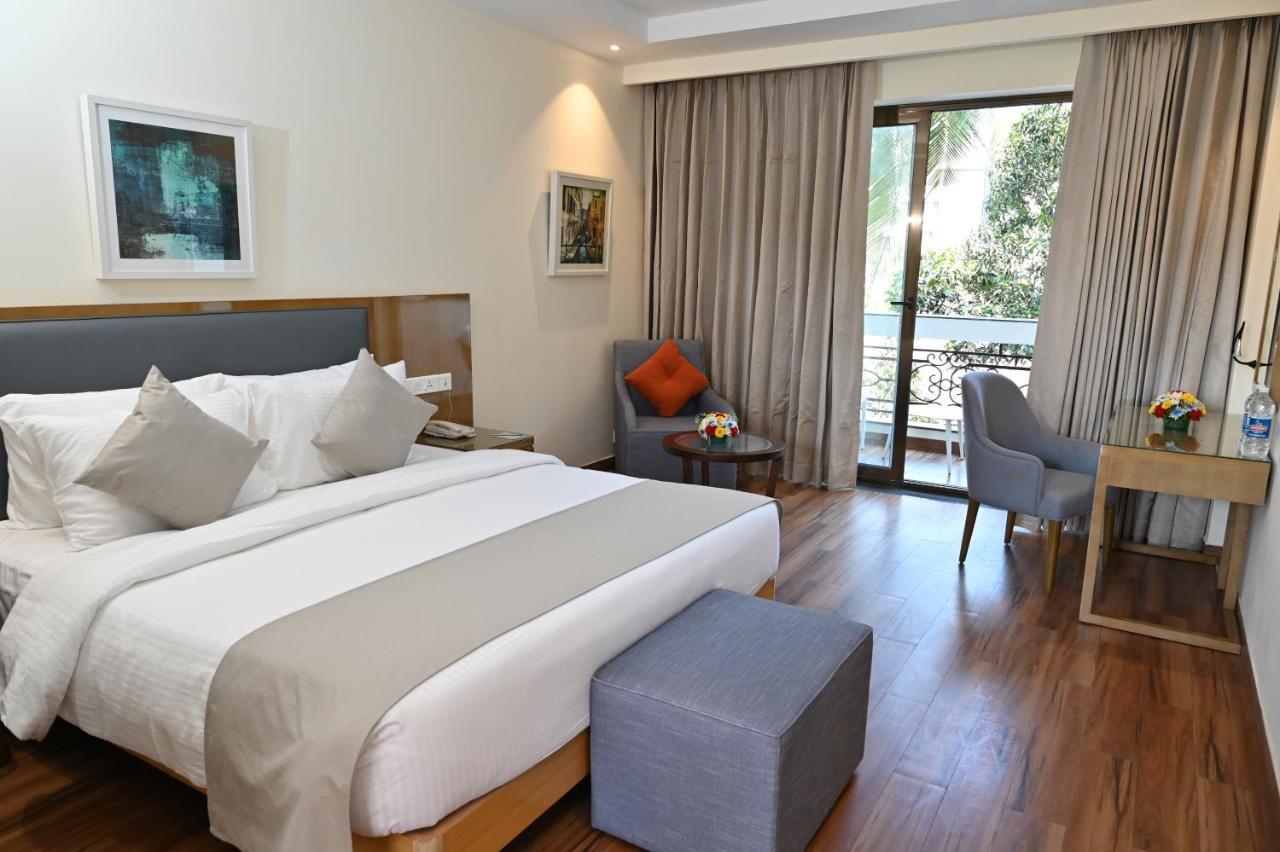Resort The Lohias, Goa 坎多林 外观 照片