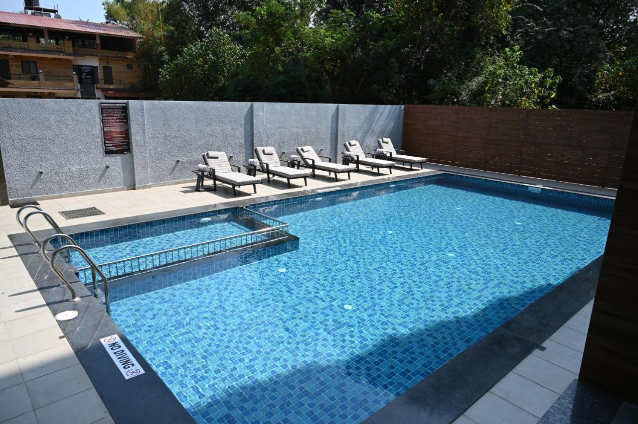 Resort The Lohias, Goa 坎多林 外观 照片