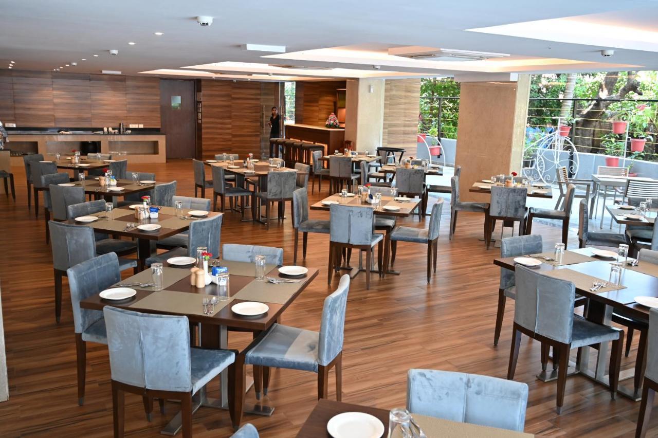 Resort The Lohias, Goa 坎多林 外观 照片