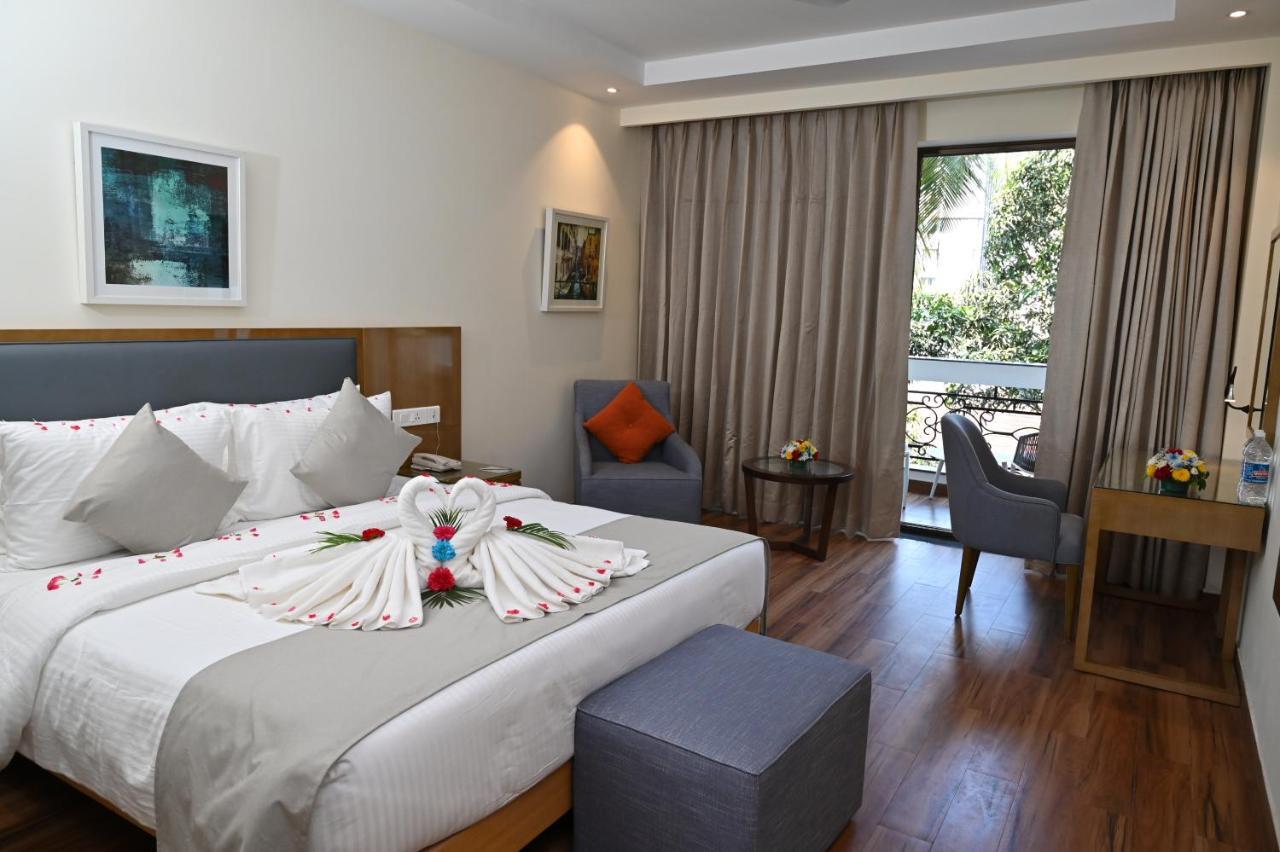 Resort The Lohias, Goa 坎多林 外观 照片