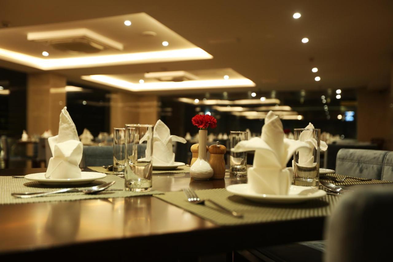 Resort The Lohias, Goa 坎多林 外观 照片