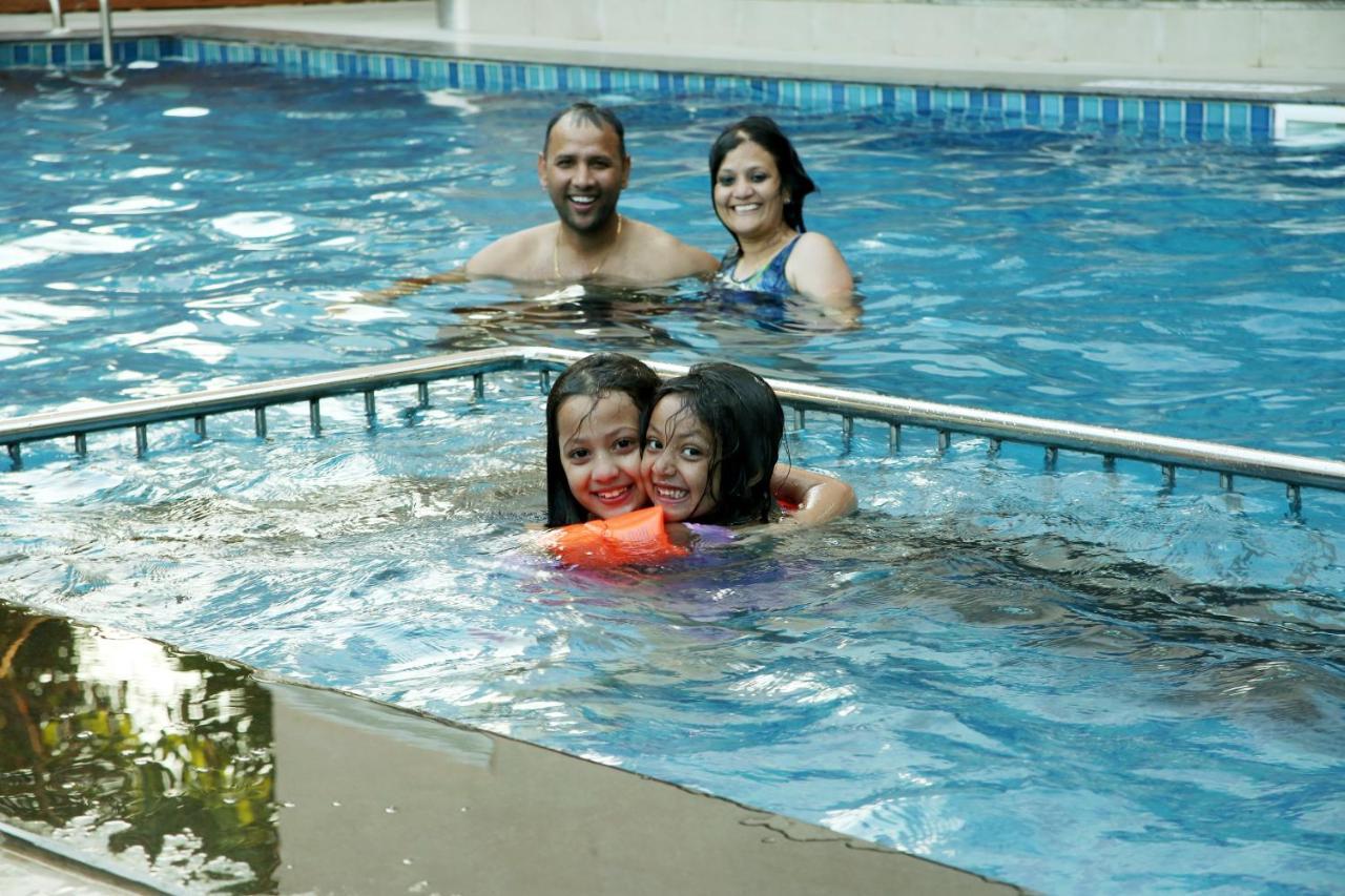 Resort The Lohias, Goa 坎多林 外观 照片